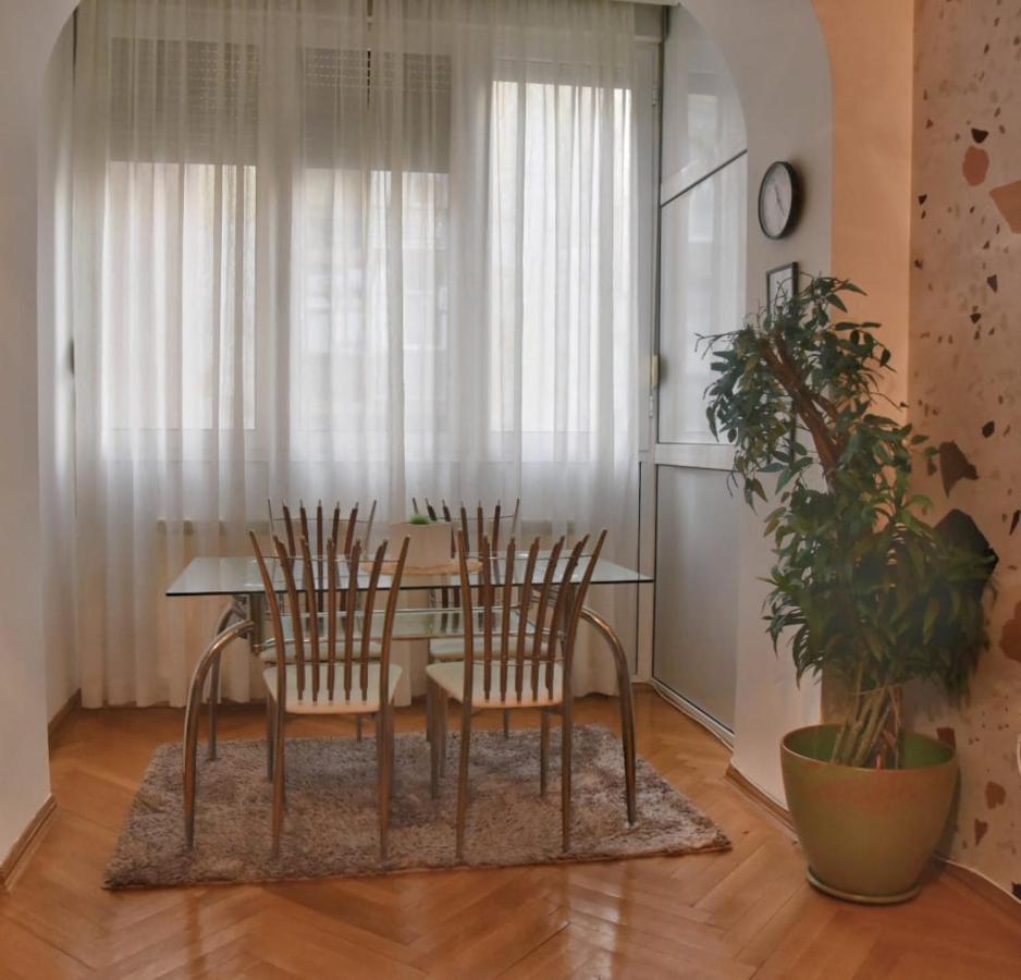 Apartment Carpe Diem In ベオグラード エクステリア 写真